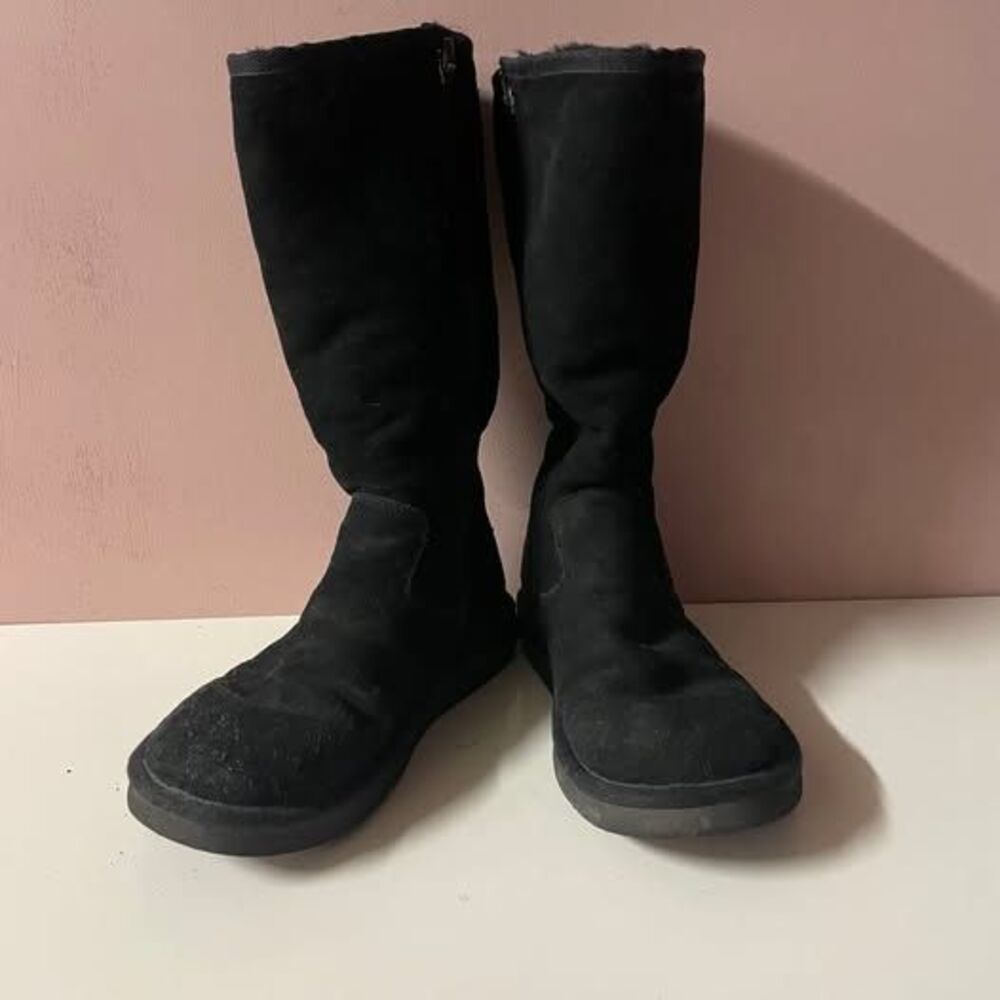 Uggs Black Boots Size 8 Fair Condition